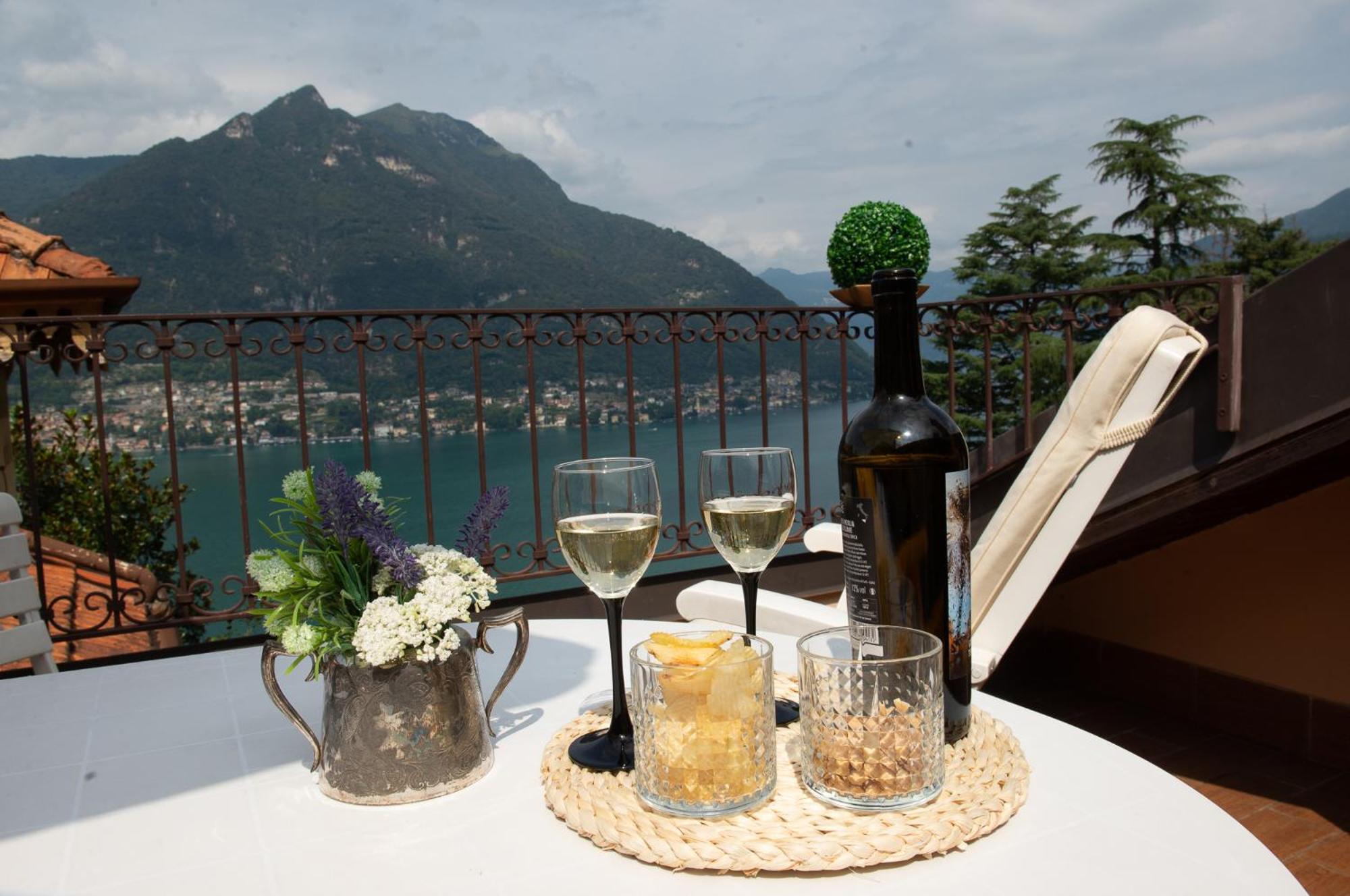 Appartamento "Bella Vista" Sul Lago Di Como Faggeto Lario Εξωτερικό φωτογραφία